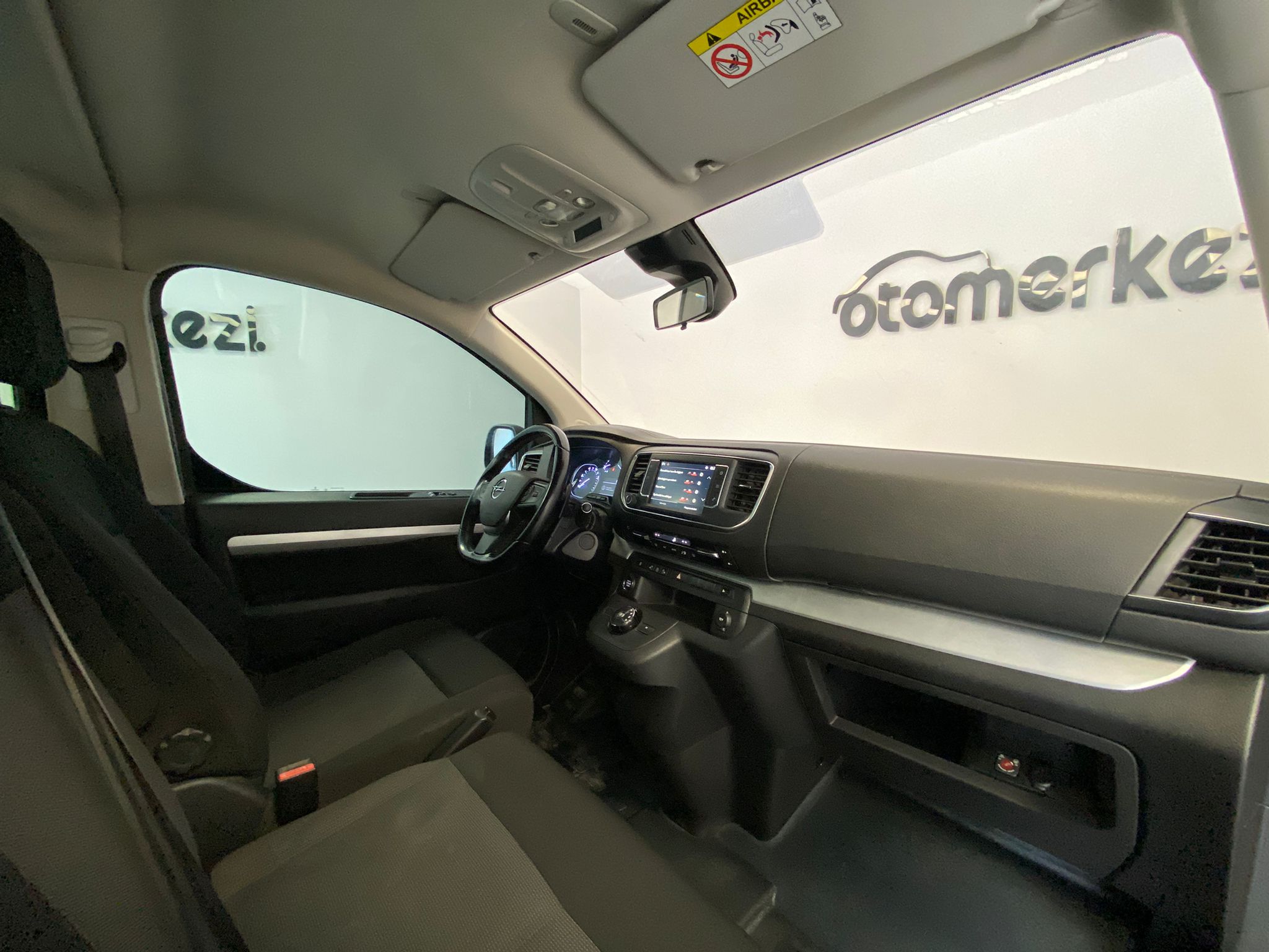 OPEL ZAFIRA 16